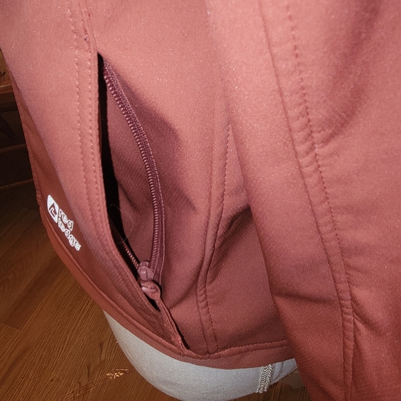 RED LEDGE WOMENS PINK/ROSE COLOR NYLON FRONT ZIP HOODED JACKET SIZE S - Picture 5 of 11